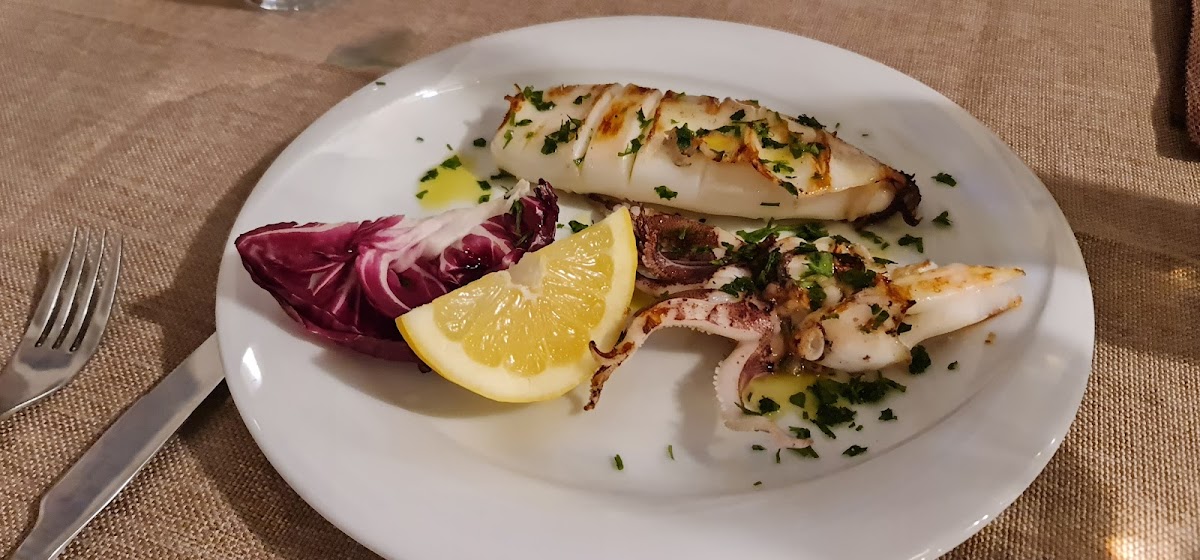 Trattoria Ambasciata Di Giordano Carmela-5